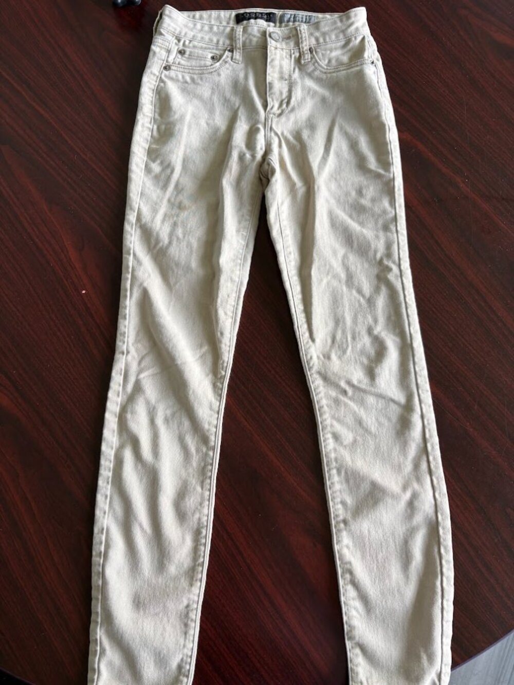 Beige Aeropostale High-Waisted Jeggings Size 00